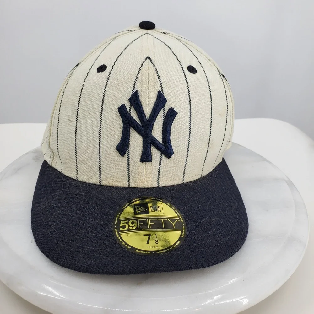 New Era 59FIFTY New York Yankees Pinstripe Fitted Hat 1996 World Series 7 1/8